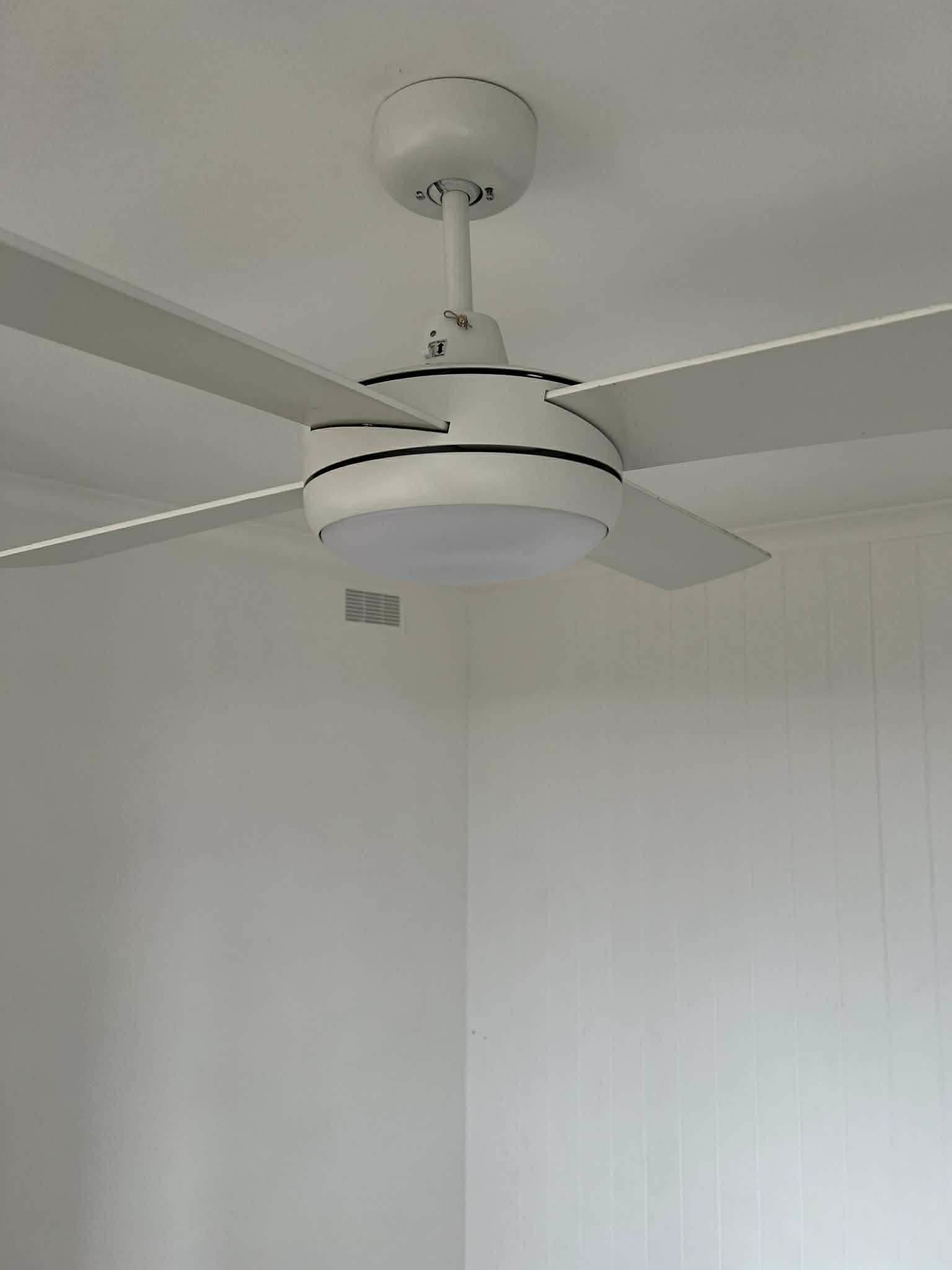 Ceiling Fan Detail Clean after photo